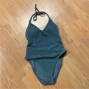 Hollister One Piece